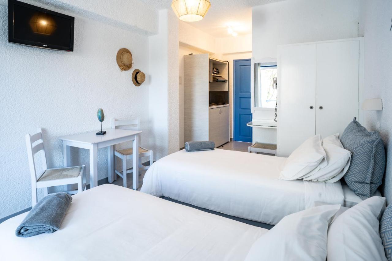 Ninetta'S Studios Poros Town Екстериор снимка