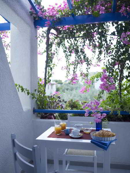 Ninetta'S Studios Poros Town Екстериор снимка